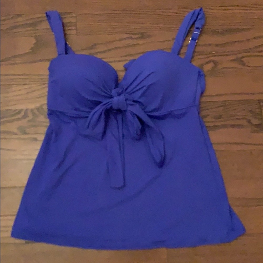 Ladies tankini bathing suit top .